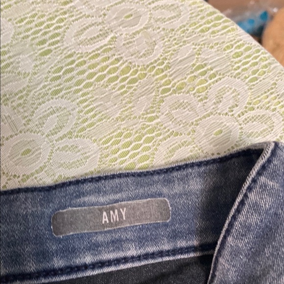 Women’s Bandolino Size 12 Relax Fit & Casual Blue Denim Jeans - Picture 6 of 9